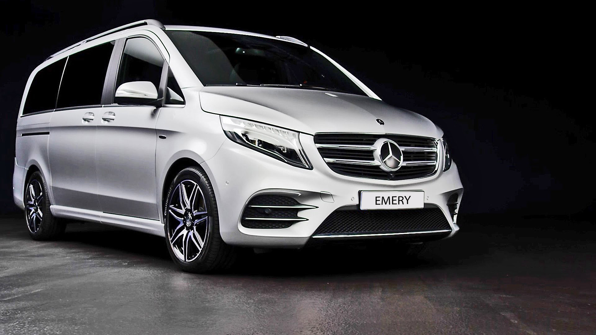 Mercedes V-Class Vito Chauffeur Farnborough Airshow